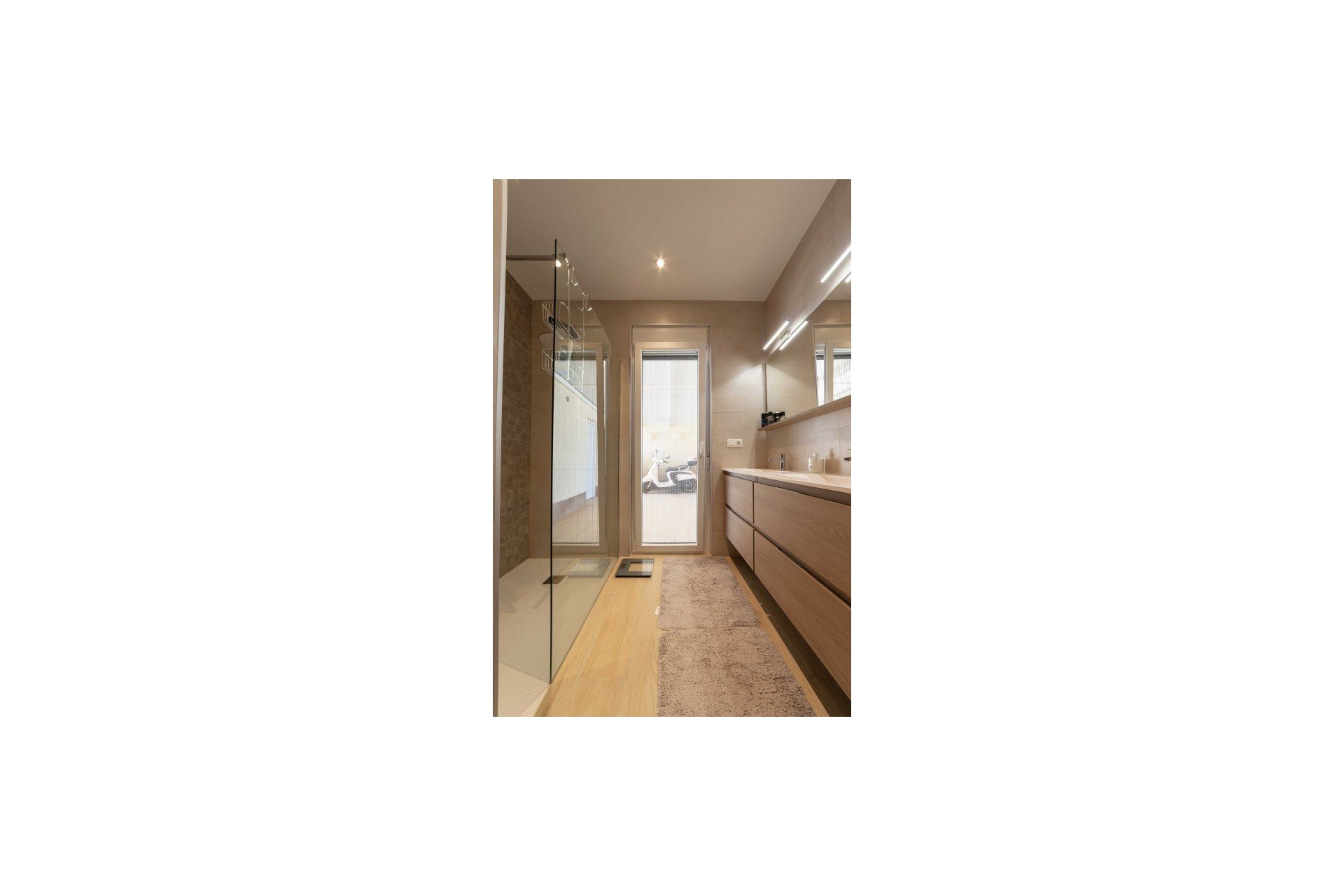 Reventa - Villa -
Torrevieja - Costa Blanca