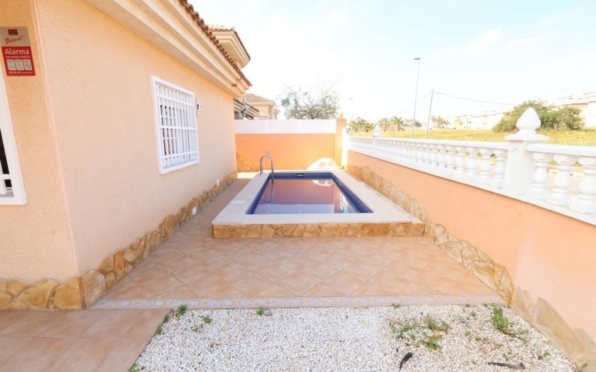 Reventa - Villa -
Torrevieja - Costa Blanca