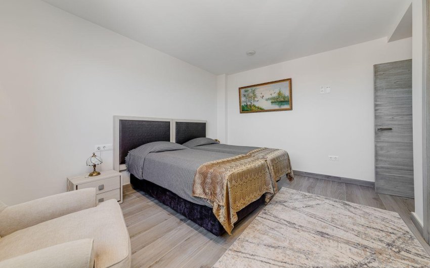 Reventa - Villa -
Torrevieja - Costa Blanca