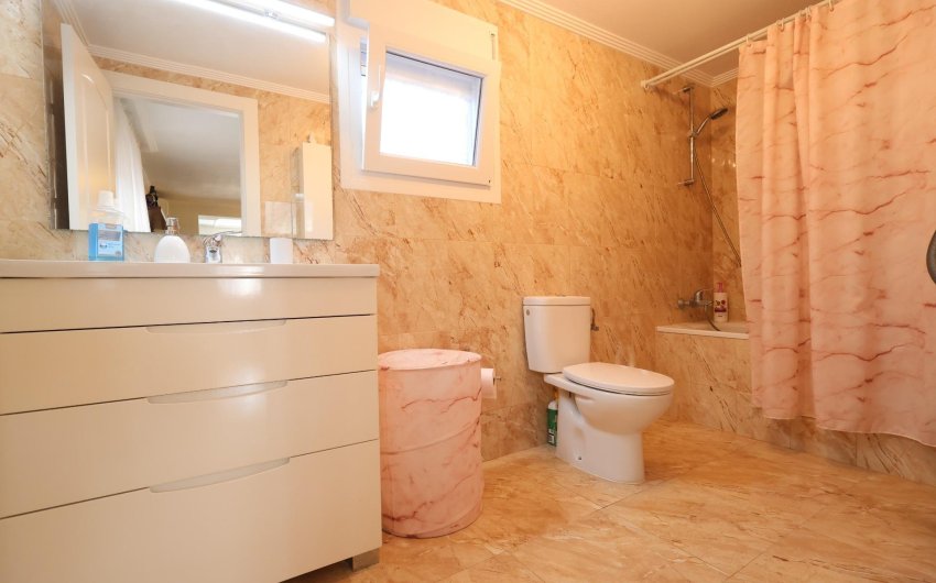 Reventa - Villa -
Torrevieja - Costa Blanca