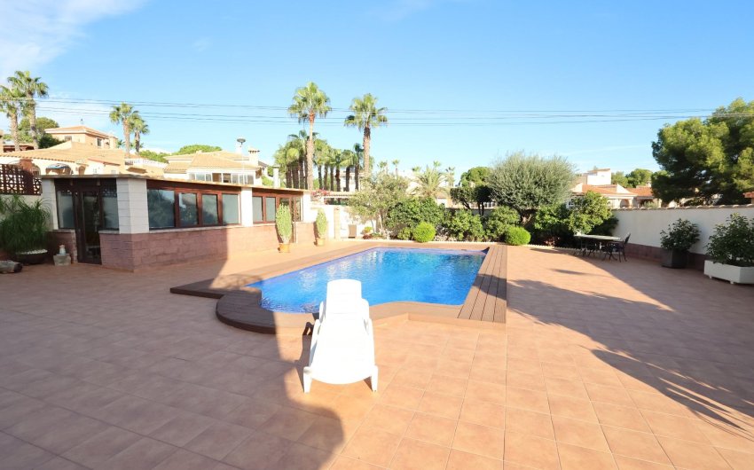 Reventa - Villa -
Torrevieja - Costa Blanca