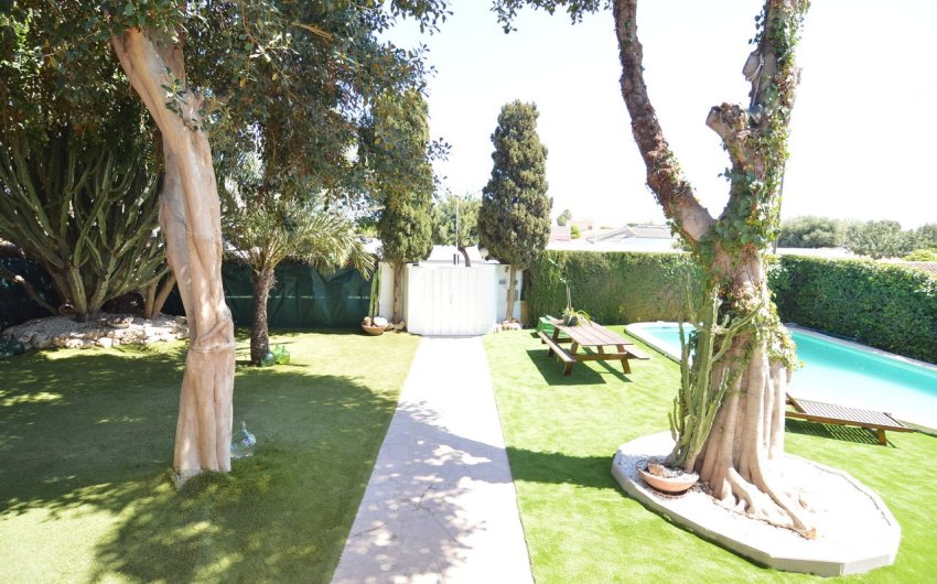 Reventa - Villa -
Torrevieja - Costa Blanca