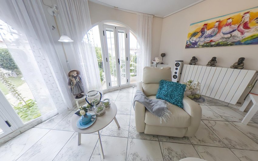 Reventa - Villa -
Torrevieja - Costa Blanca