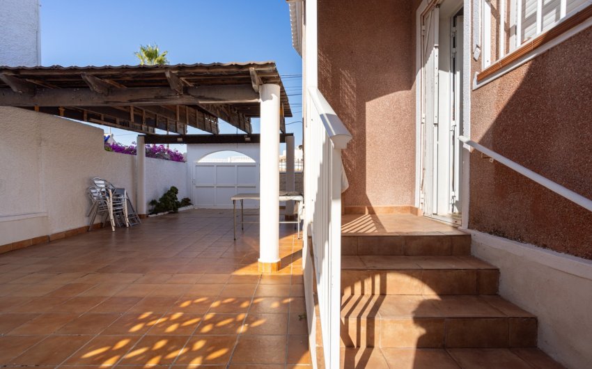 Reventa - Villa -
Torrevieja - Costa Blanca