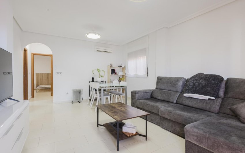 Reventa - Villa -
Torrevieja - Costa Blanca