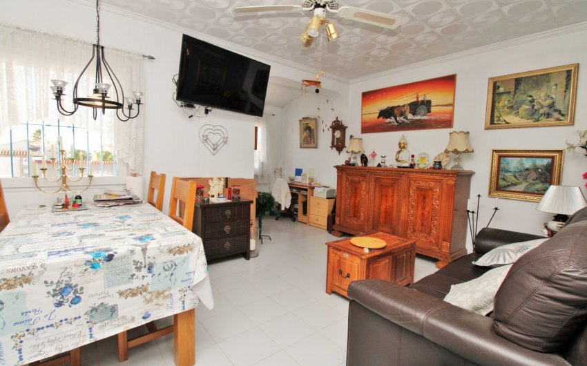 Reventa - Villa -
Torrevieja - El Chaparral