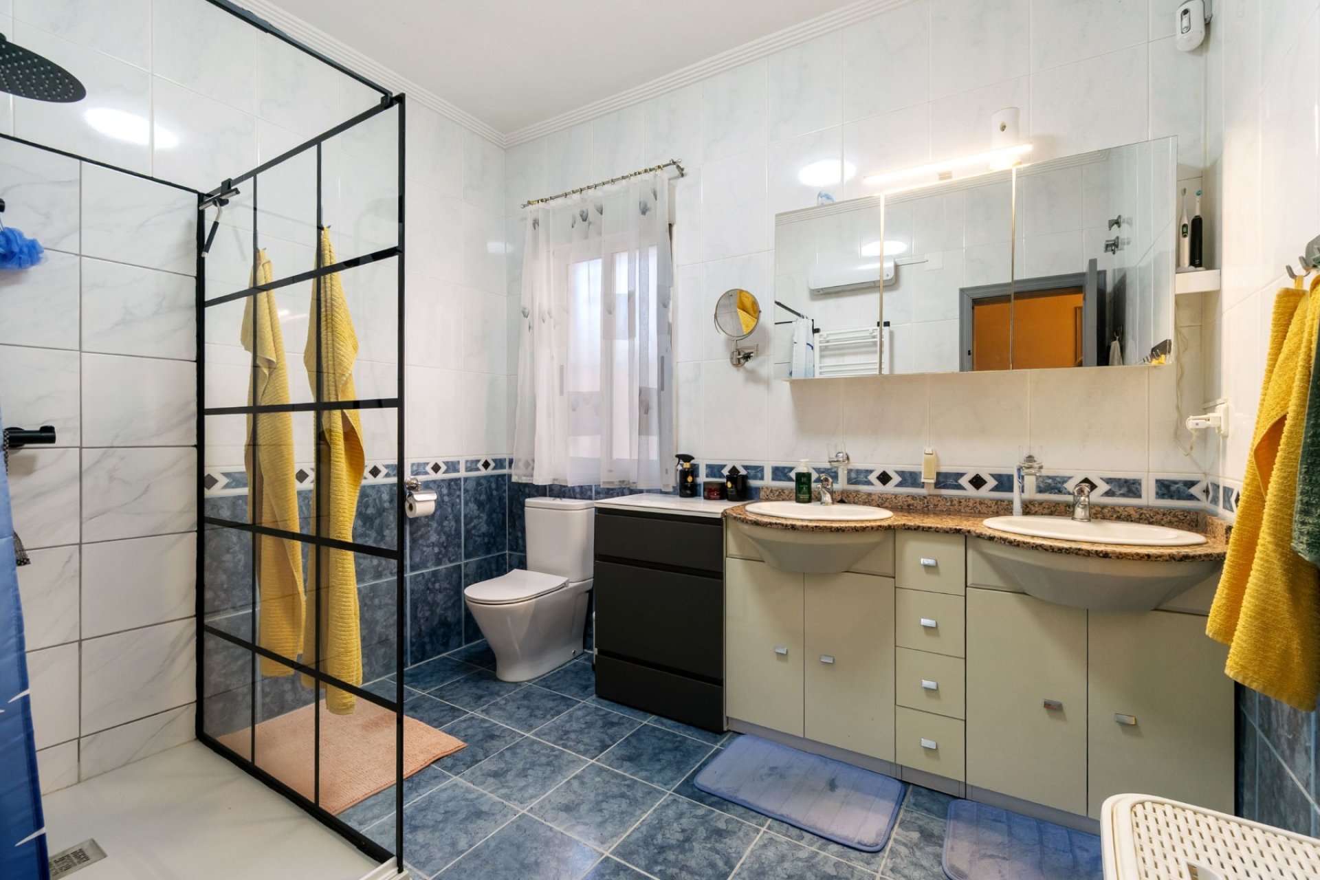 Reventa - Villa -
Torrevieja - El Chaparral