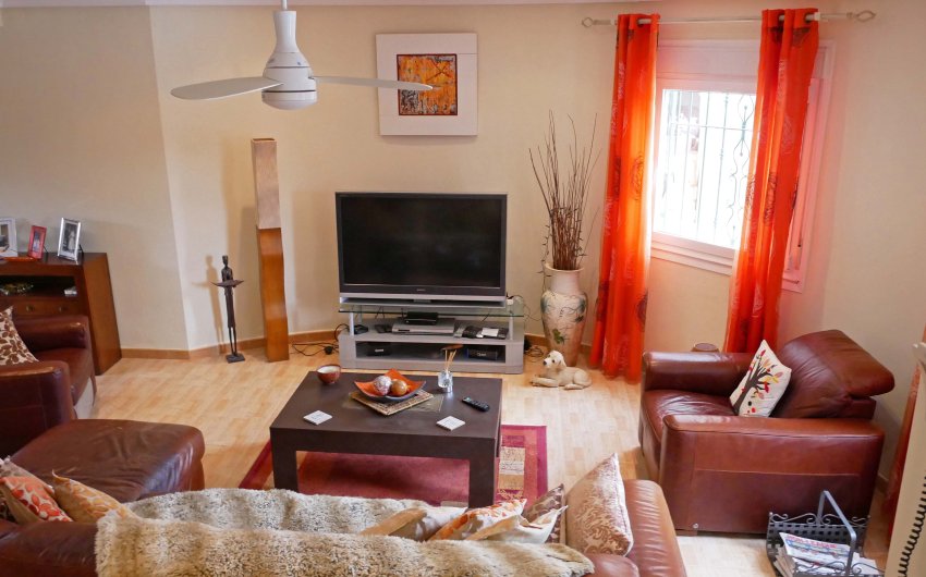 Reventa - Villa -
Torrevieja - El Chaparral