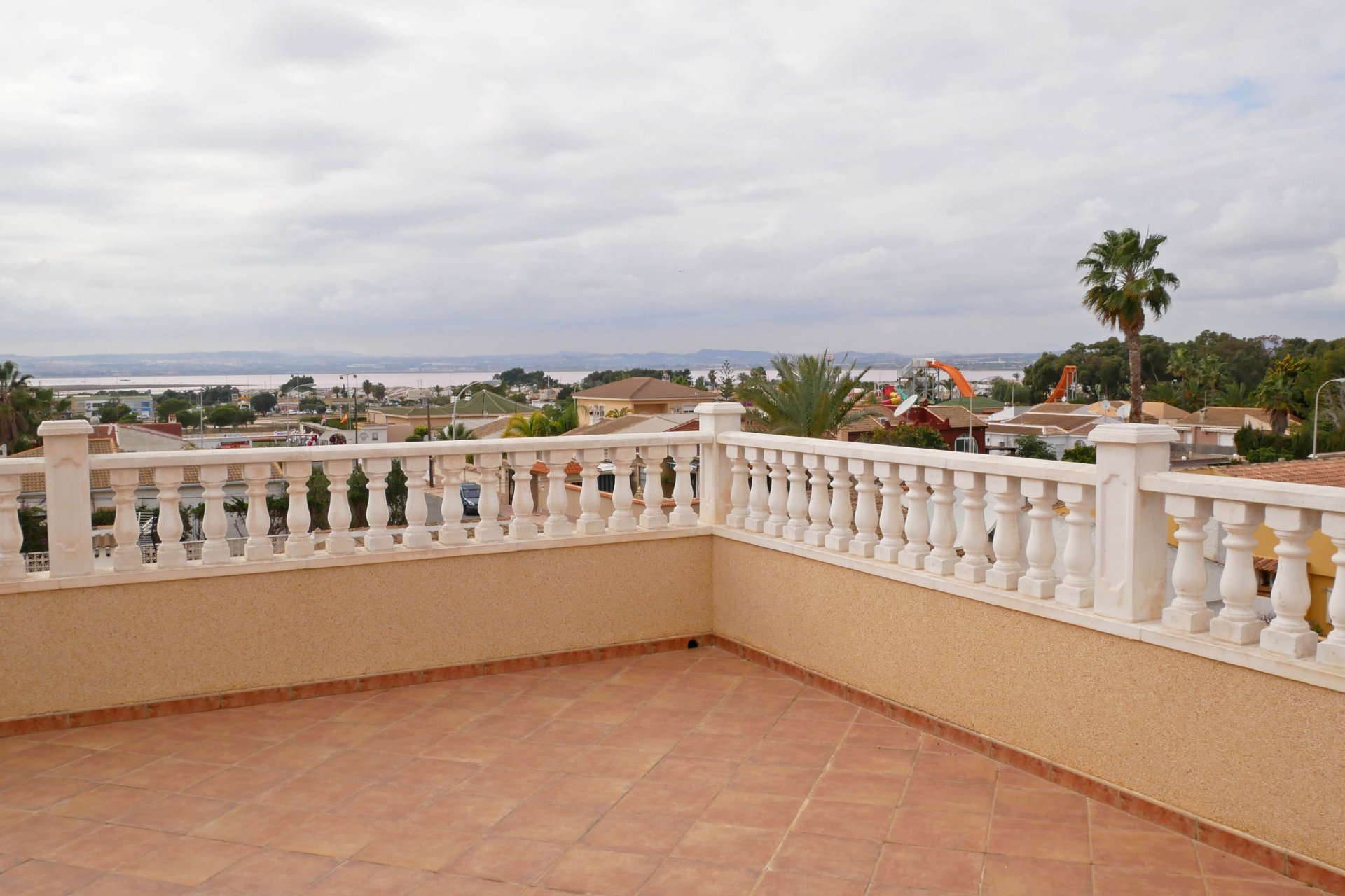 Reventa - Villa -
Torrevieja - El Chaparral