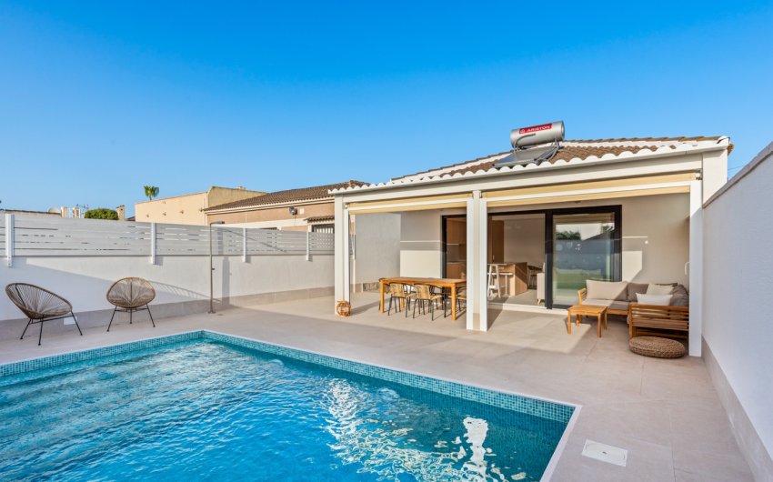 Reventa - Villa -
Torrevieja - El Chaparral