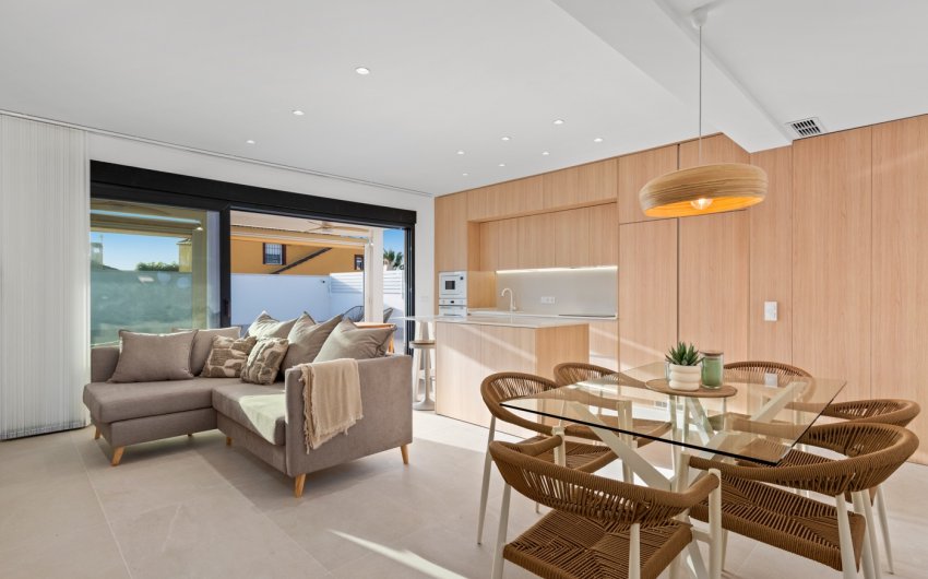 Reventa - Villa -
Torrevieja - El Chaparral