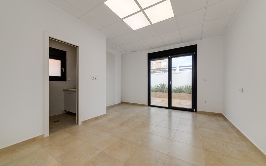 Reventa - Villa -
Torrevieja - La Mata