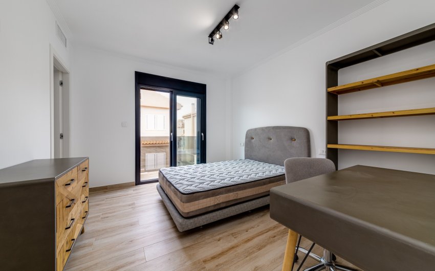 Reventa - Villa -
Torrevieja - La Mata