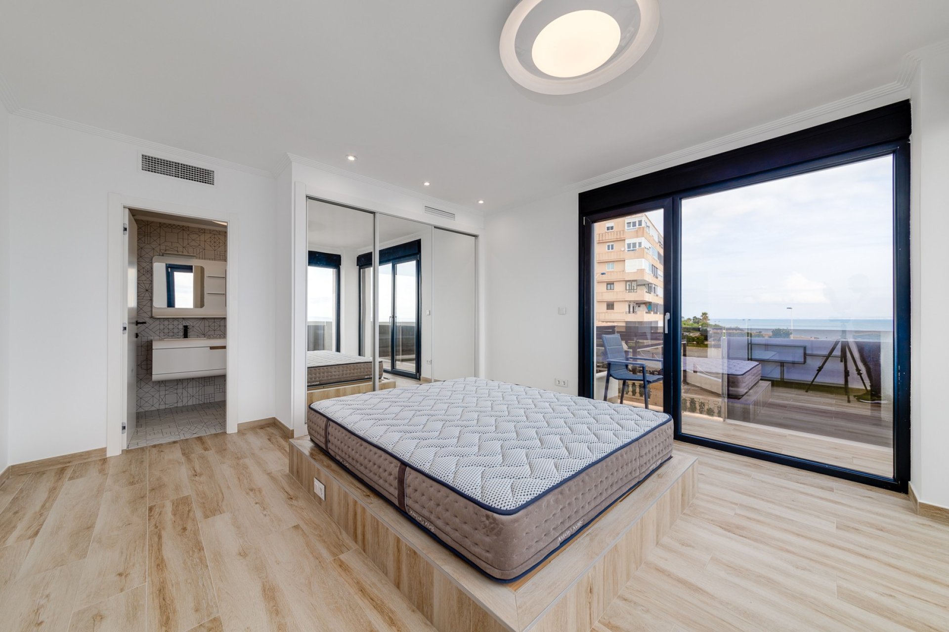 Reventa - Villa -
Torrevieja - La Mata