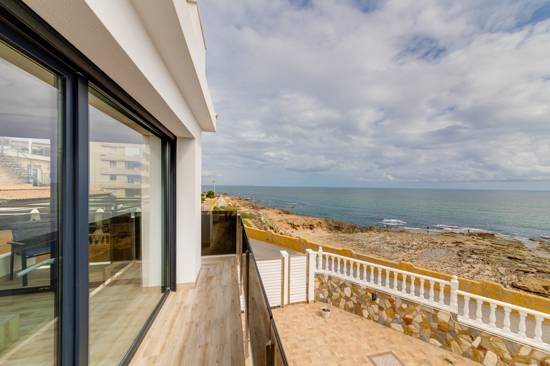 Reventa - Villa -
Torrevieja - La Mata