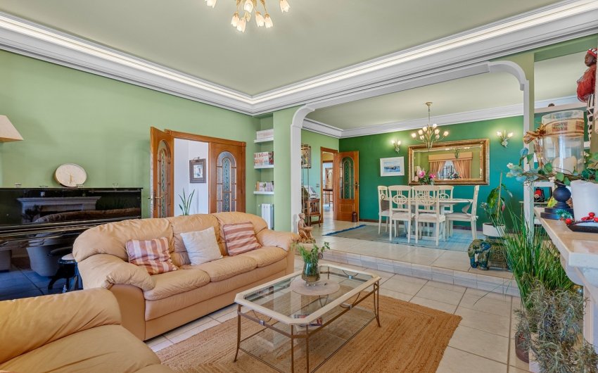 Reventa - Villa -
Torrevieja - La Mata