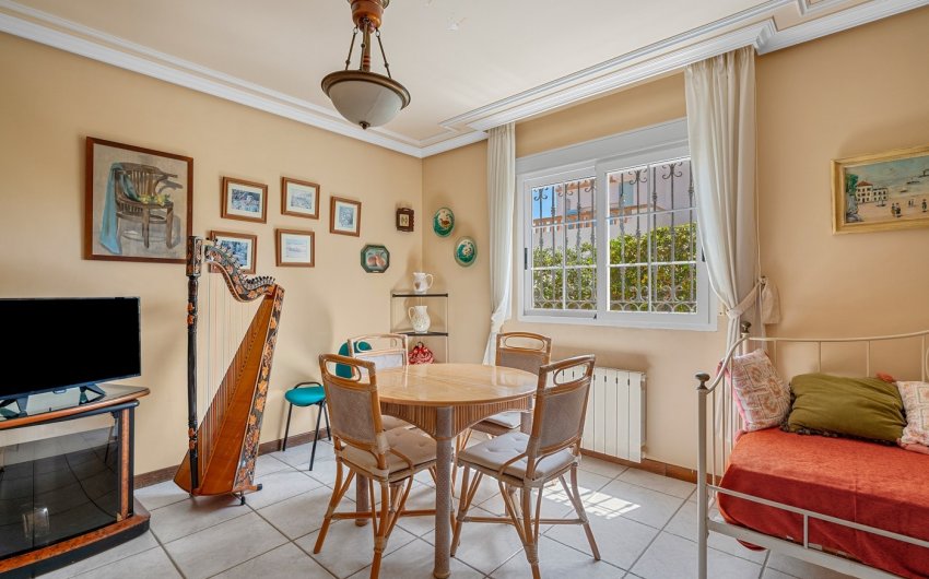 Reventa - Villa -
Torrevieja - La Mata