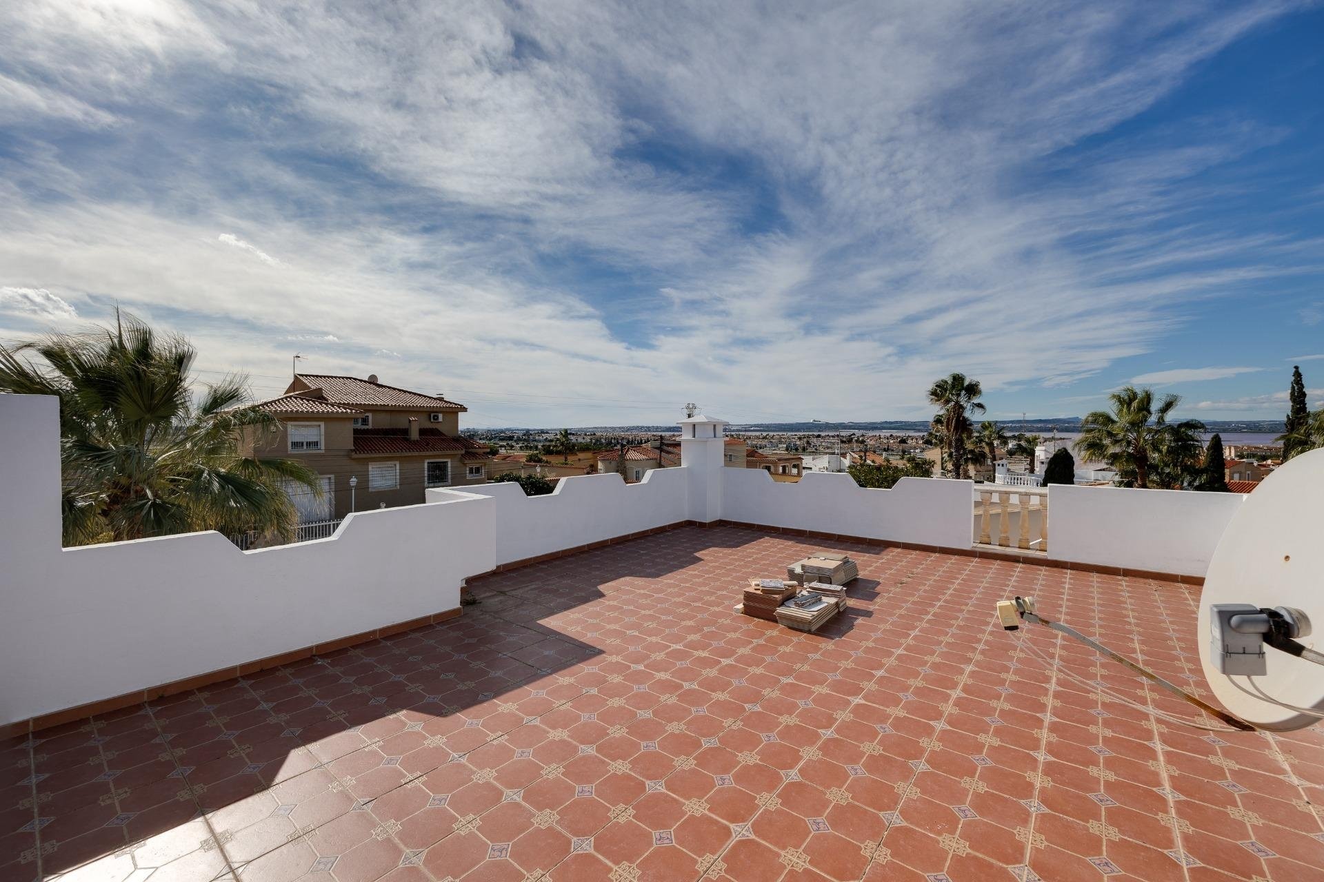 Reventa - Villa -
Torrevieja - La Siesta - El Salado - Torreta