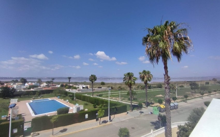 Reventa - Villa -
Torrevieja - La Siesta - El Salado - Torreta