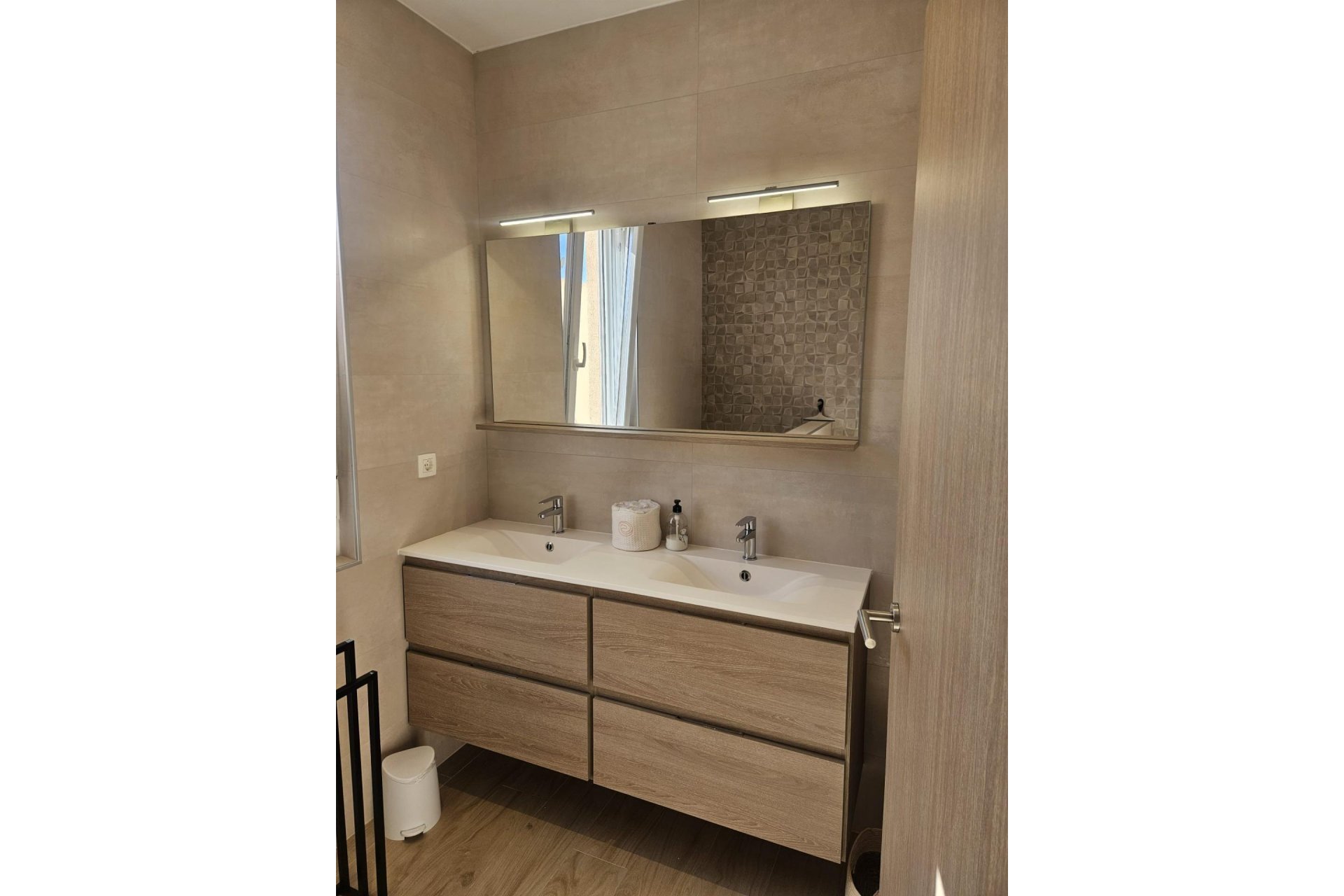 Reventa - Villa -
Torrevieja - La Siesta - El Salado - Torreta