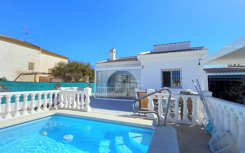 Reventa - Villa -
Torrevieja - La Siesta