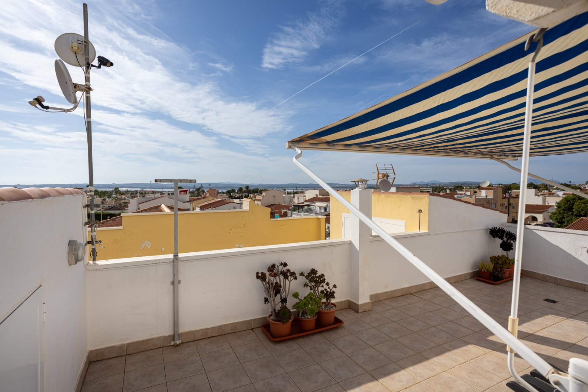 Reventa - Villa -
Torrevieja - La Siesta