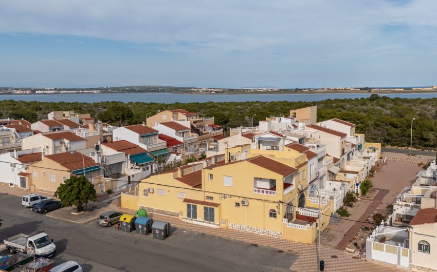 Reventa - Villa -
Torrevieja - La Siesta