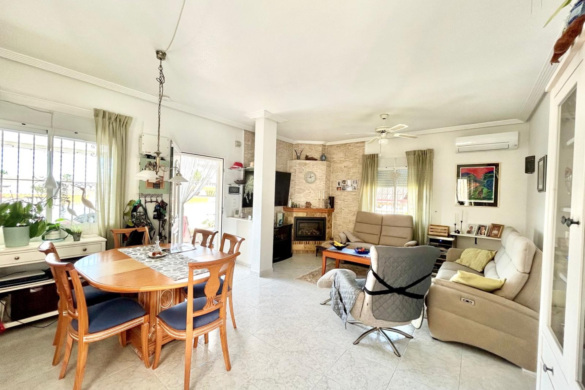 Reventa - Villa -
Torrevieja - La Siesta