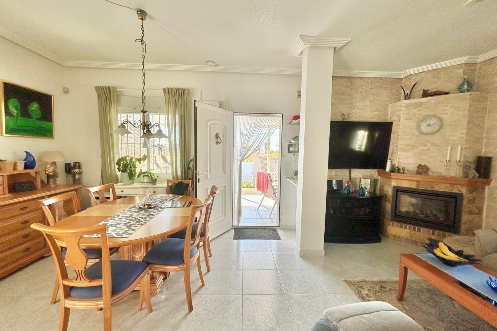 Reventa - Villa -
Torrevieja - La Siesta