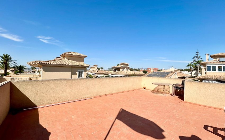 Reventa - Villa -
Torrevieja - La Siesta