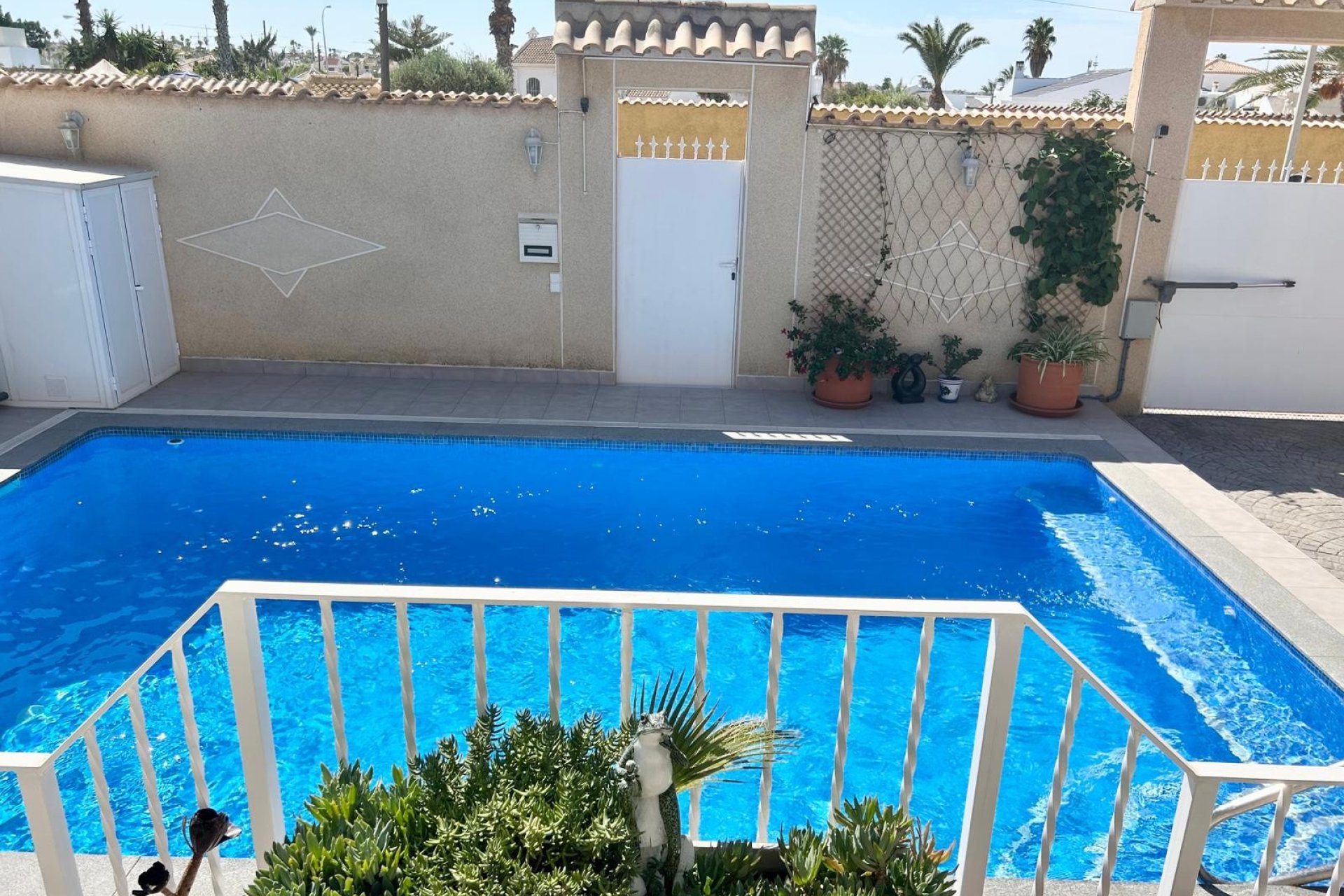 Reventa - Villa -
Torrevieja - La Siesta