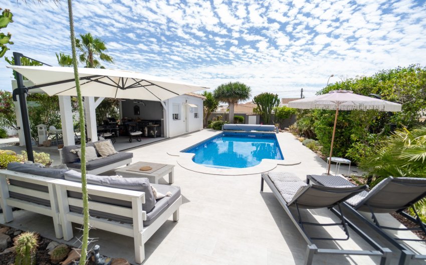 Reventa - Villa -
Torrevieja - La Siesta