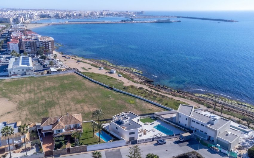 Reventa - Villa -
Torrevieja - La Valeta
