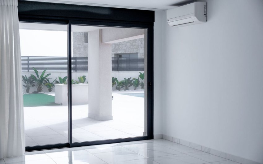 Reventa - Villa -
Torrevieja - La Valeta