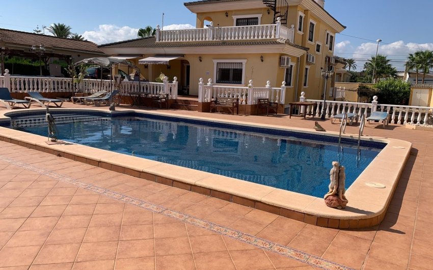 Reventa - Villa -
Torrevieja - Los Balcones - Los Altos del Edén