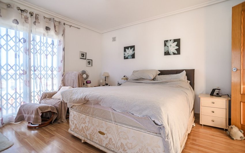 Reventa - Villa -
Torrevieja - LOS BALCONES - LOS ALTOS