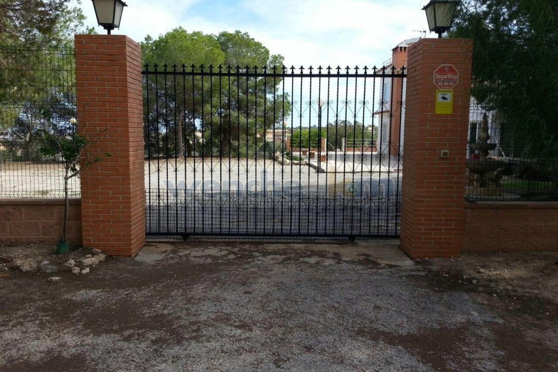 Reventa - Villa -
Torrevieja - Los Balcones