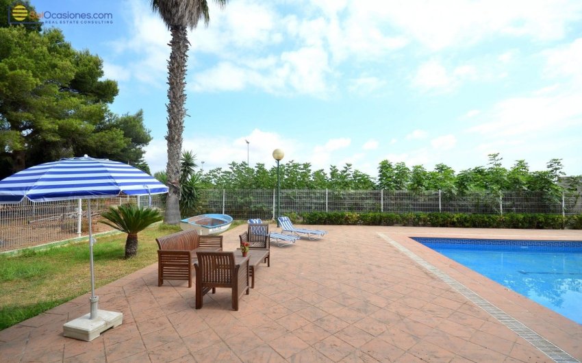 Reventa - Villa -
Torrevieja - Los Balcones