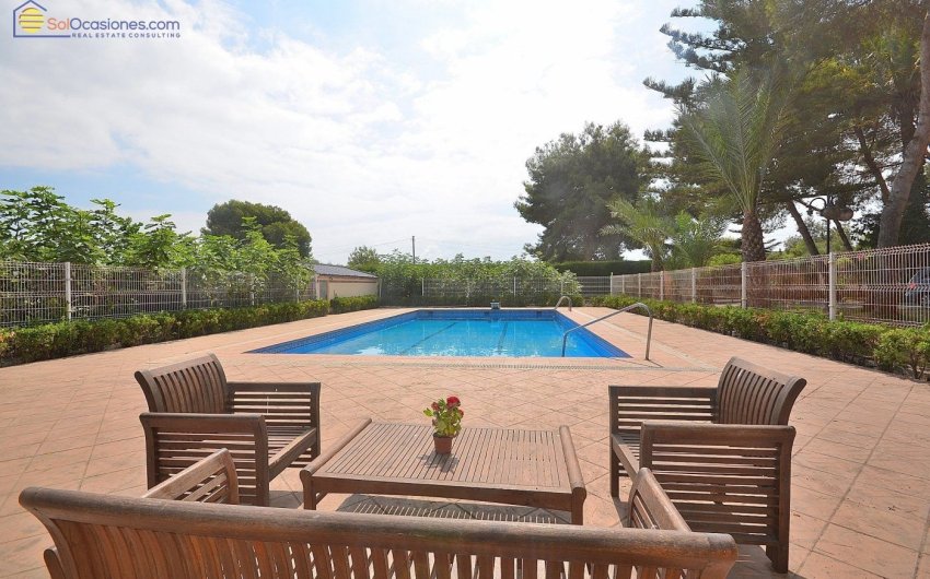 Reventa - Villa -
Torrevieja - Los Balcones