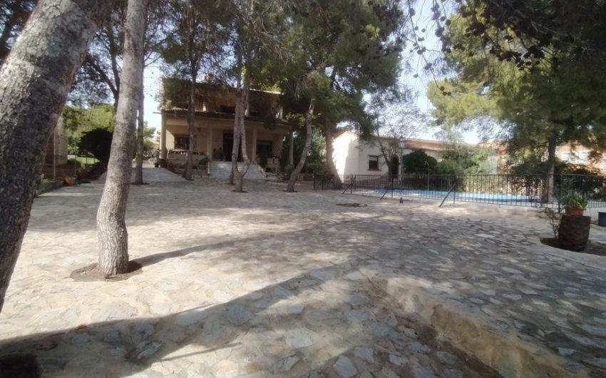Reventa - Villa -
Torrevieja - Los Balcones