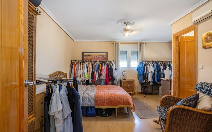 Reventa - Villa -
Torrevieja - Los Balcones