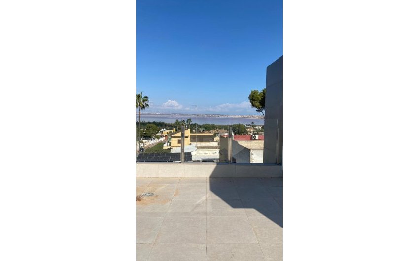 Reventa - Villa -
Torrevieja - Los Balcones