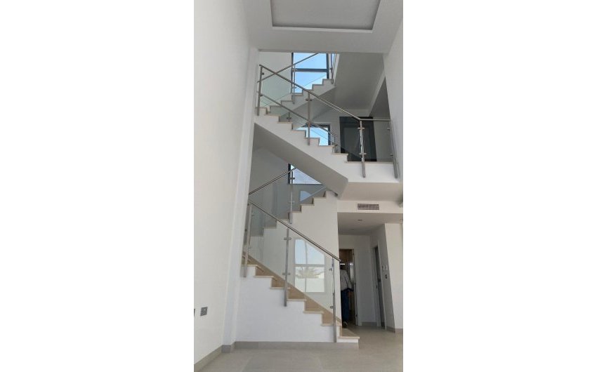 Reventa - Villa -
Torrevieja - Los Balcones