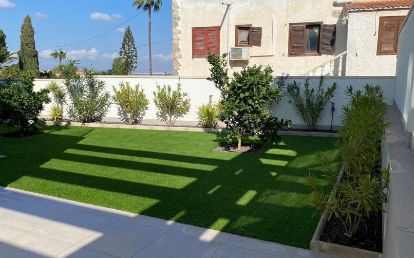 Reventa - Villa -
Torrevieja - Los Balcones