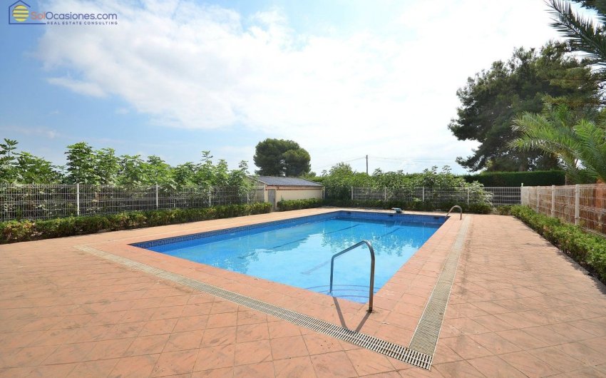 Reventa - Villa -
Torrevieja - Los Balcones