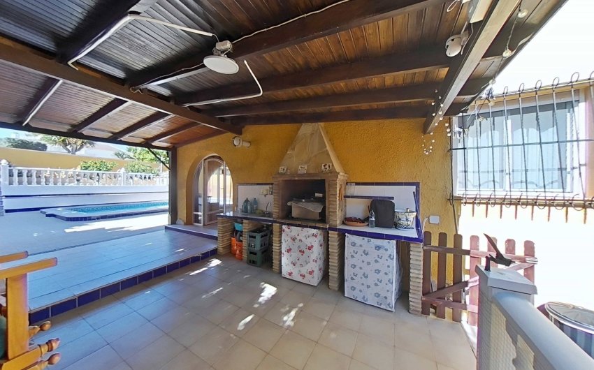 Reventa - Villa -
Torrevieja - Los Balcones