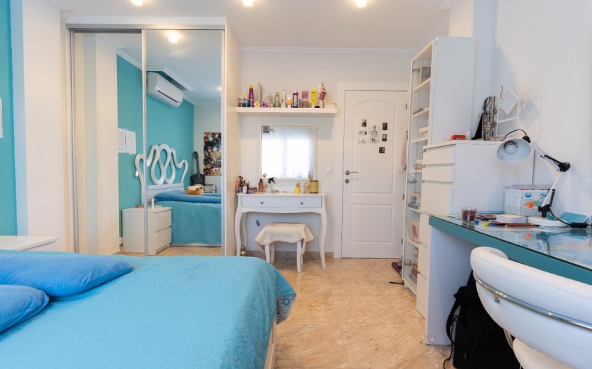 Reventa - Villa -
Torrevieja - Los Balcones