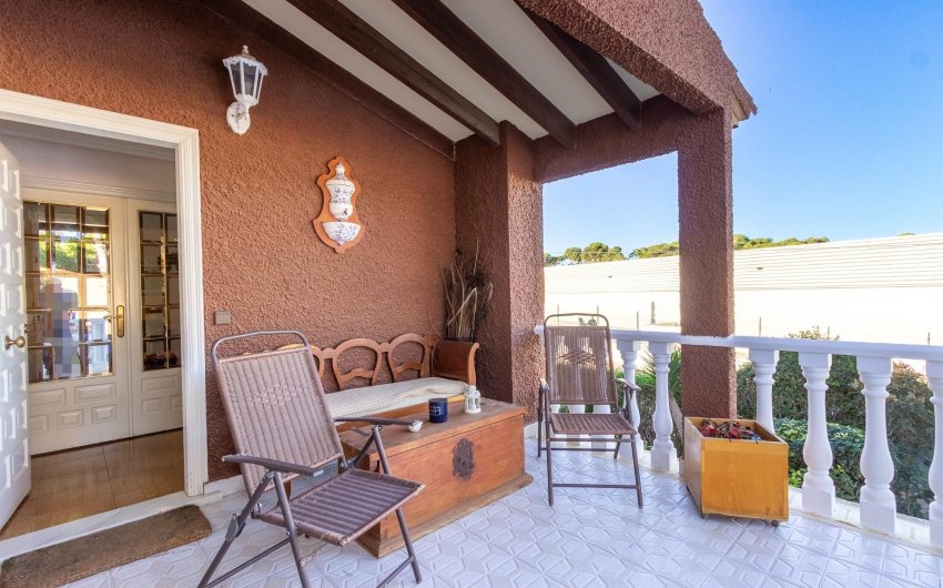 Reventa - Villa -
Torrevieja - Los Balcones