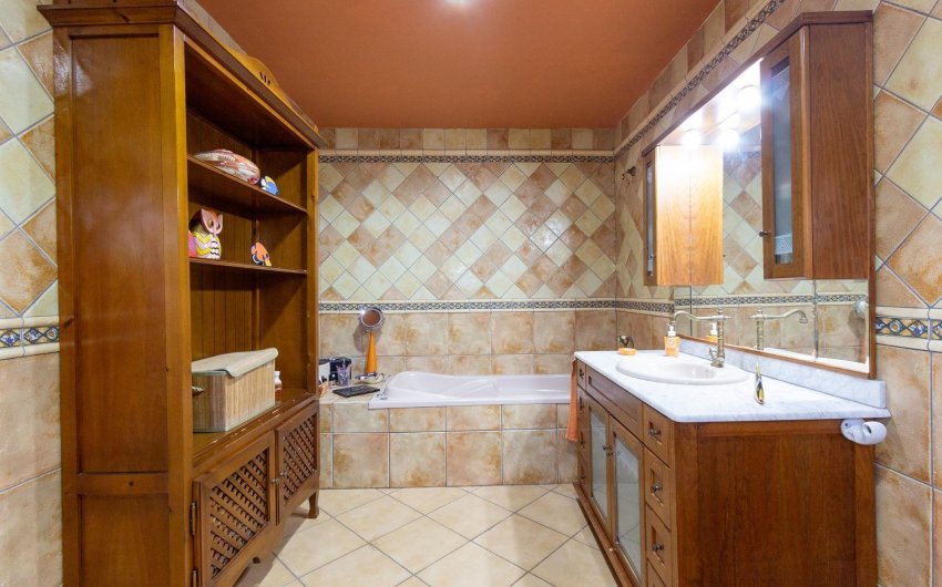 Reventa - Villa -
Torrevieja - Los Balcones