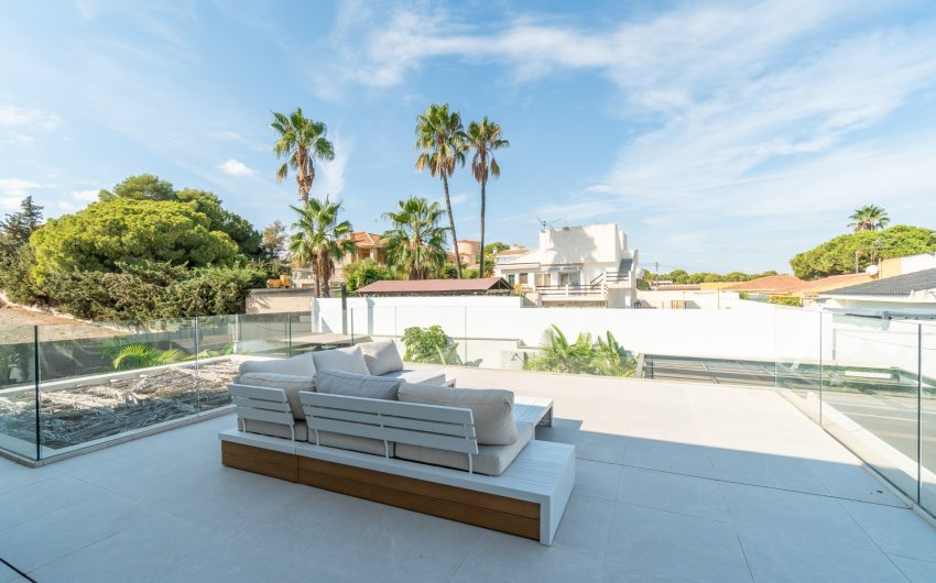 Reventa - Villa -
Torrevieja - Los Balcones